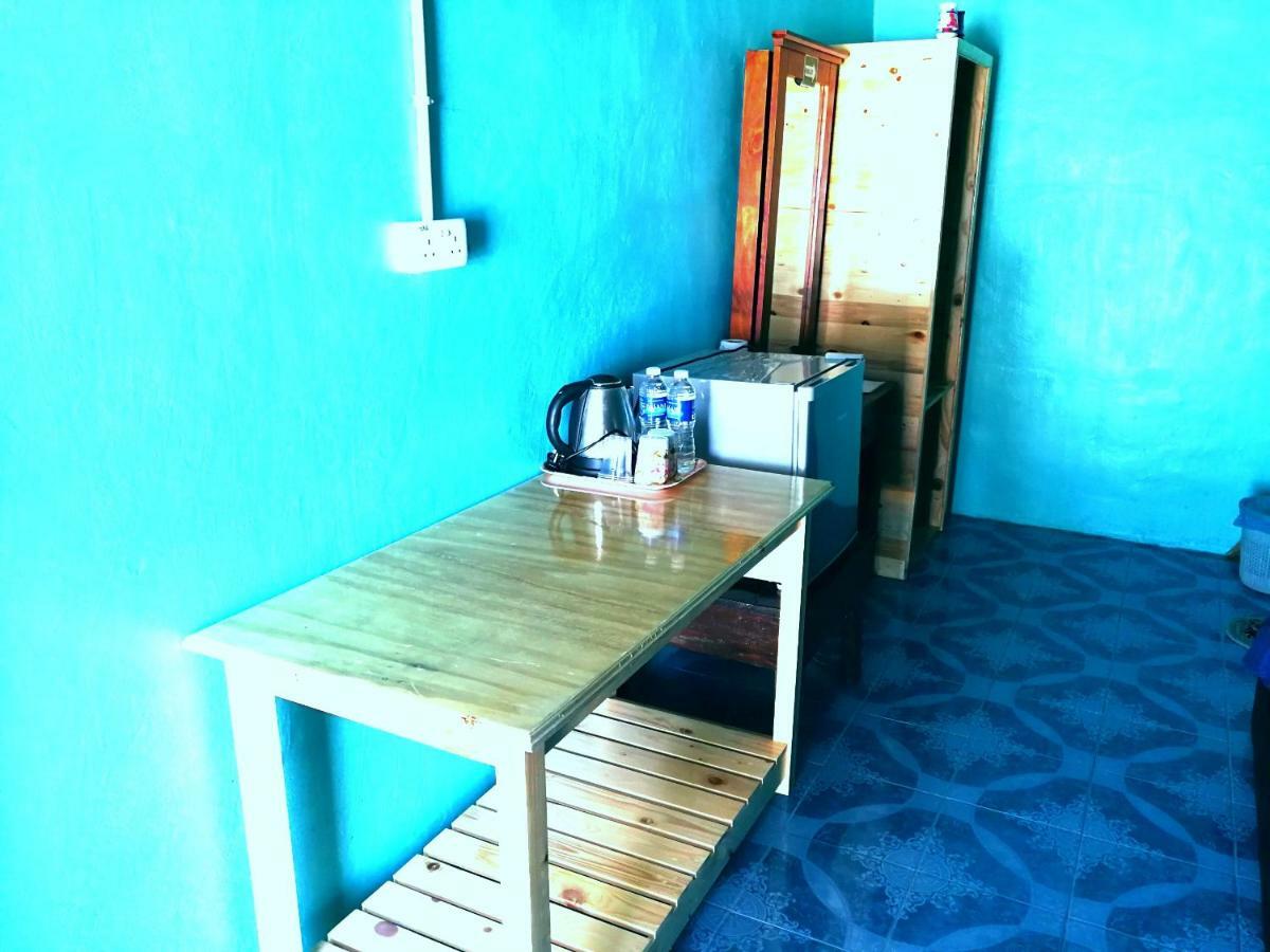 彩虹度假屋 Kampong Juara 外观 照片
